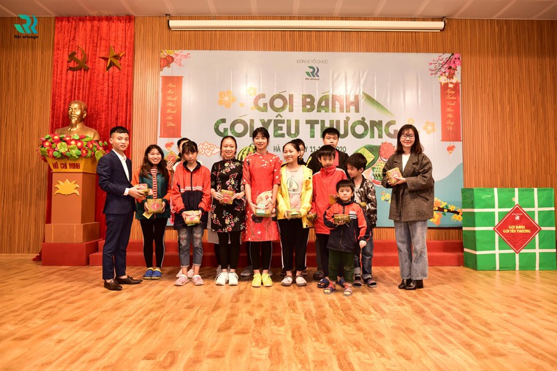 riki nihongo tang qua tet tai lang tre em birla hinh 3