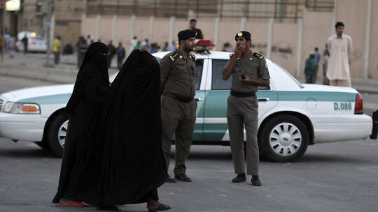 arab saudi gioi nghiem 24 gio tai mot so thanh pho lon hinh 1