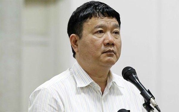 vi sao ong dinh la thang bi khoi to them toi danh? hinh 2