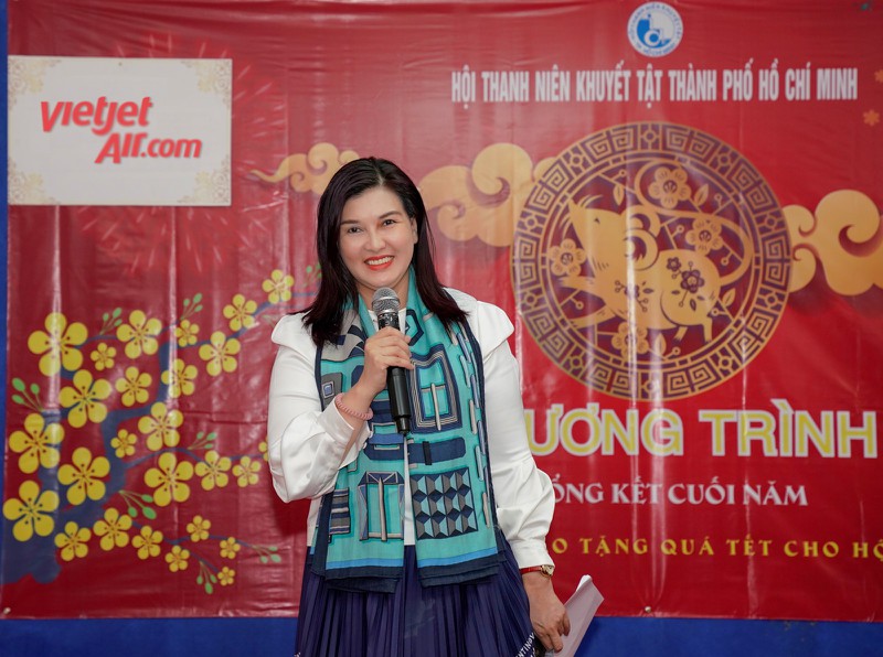 vietjet mang tet yeu thuong toi hoi thanh nien khuyet tat tp.hcm hinh 1