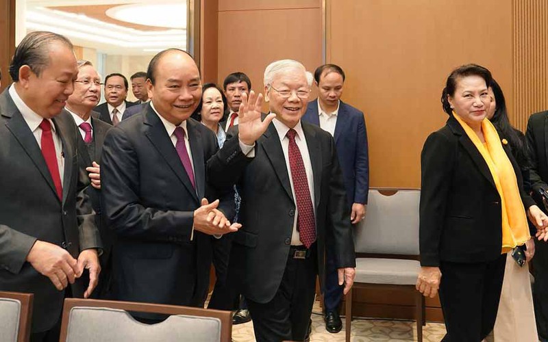 "tieu chuan chuc danh tong bi thu se cao hon, ro rang hon" hinh 2