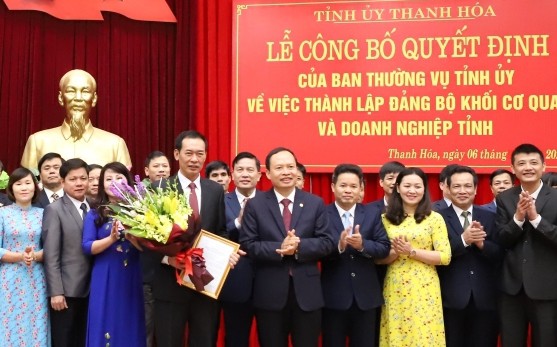 kien toan to chuc, nhan su 4 tinh thanh hinh 3