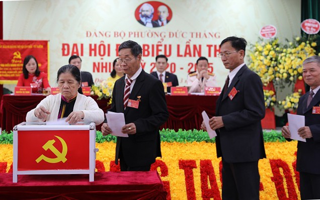 cong tac nhan su cap uy o ha noi: nhin tu dai hoi diem hinh 1