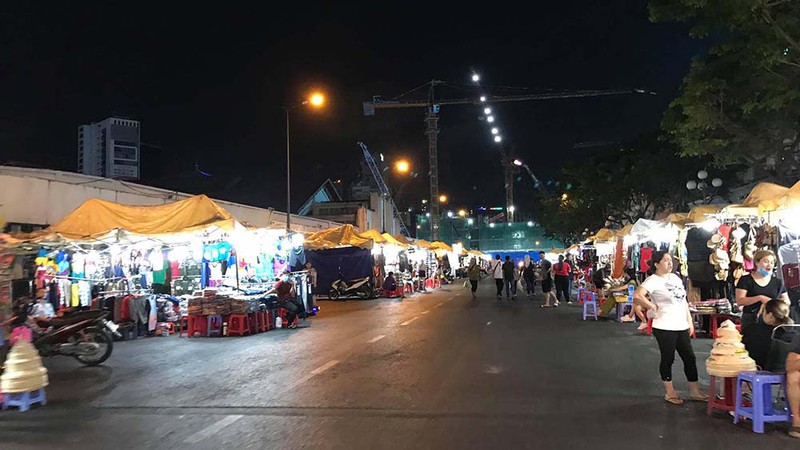 nhieu diem vui choi tai tphcm von tap nap, nay vang ve vi covid-19 hinh 7