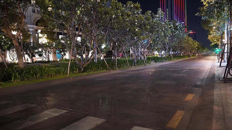 nhieu diem vui choi tai tphcm von tap nap, nay vang ve vi covid-19 hinh 3
