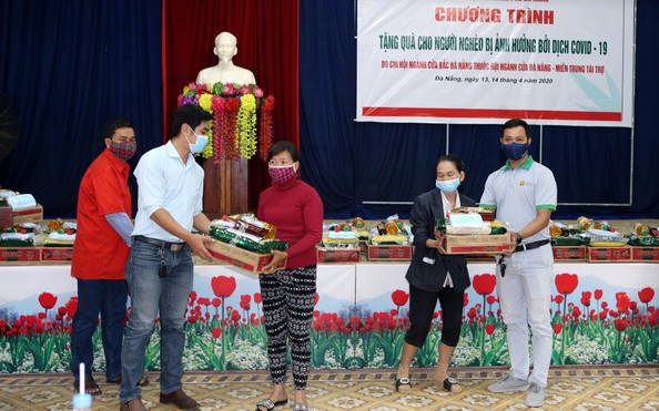 hoi chu thap do da nang huy dong hon 1 ty dong ho tro chong dich hinh 1