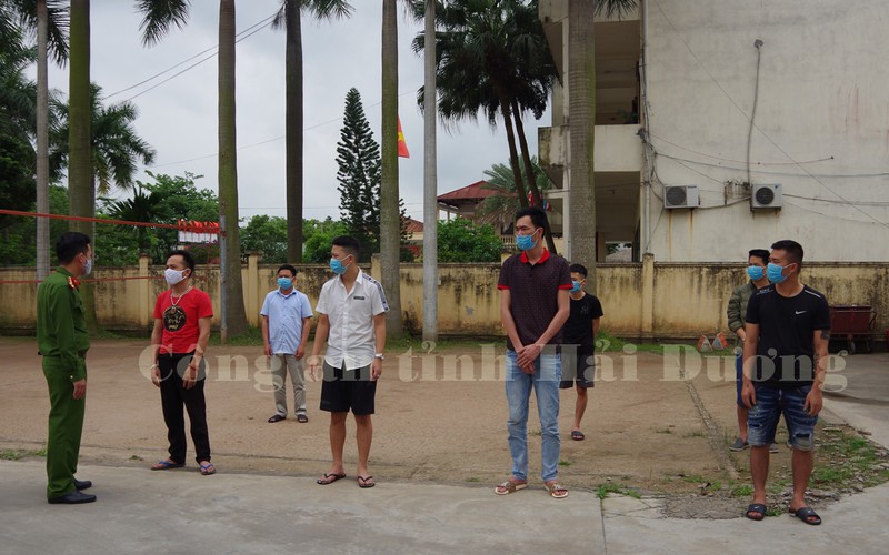 trinh sat vay bat soi bac lon o hai duong hinh 1