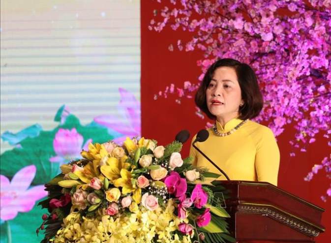 chan dung tan pho truong ban to chuc t.u nguyen thi thanh hinh 5