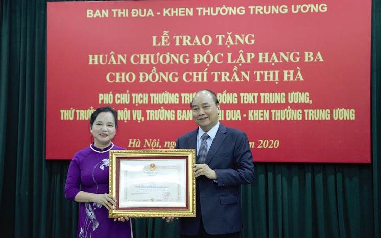 thu truong bo noi vu tran thi ha nghi huu tu 1/5 hinh 2