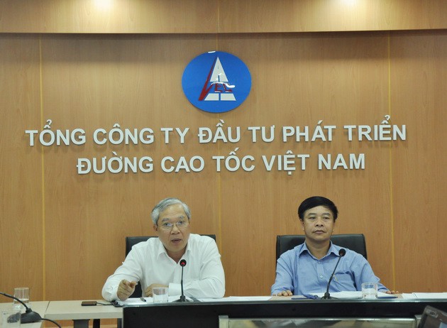 xem xet ky luat ban thuong vu dang uy tong cong ty dau tu phat trien duong cao toc vn hinh 1