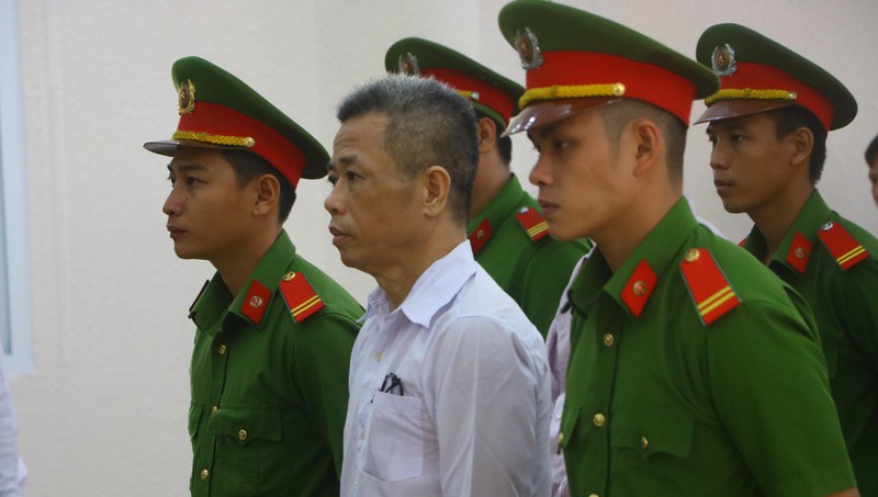 huy tam giam 3 bi can vu cuu bi thu ben cat mua dat the chap gia re hinh 2