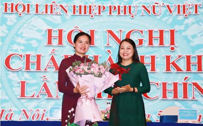chan dung tan chu tich hoi lien hiep phu nu viet nam hinh 2