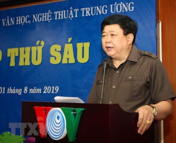 hoc tap va lam theo bac dang tham vao moi nguoi dan viet nam hinh 1