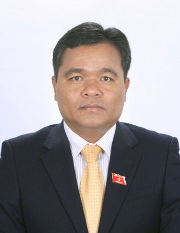 su nghiep chinh tri cua tan bi thu tinh uy gia lai ho van nien hinh 2