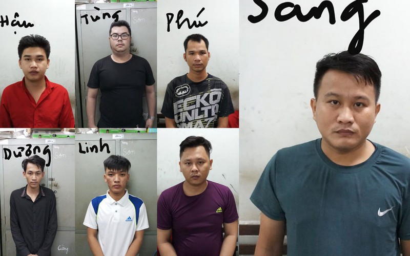 mau thuan voi nhan vien quan karaoke, 2 khach hat bi danh trong thuong hinh 1