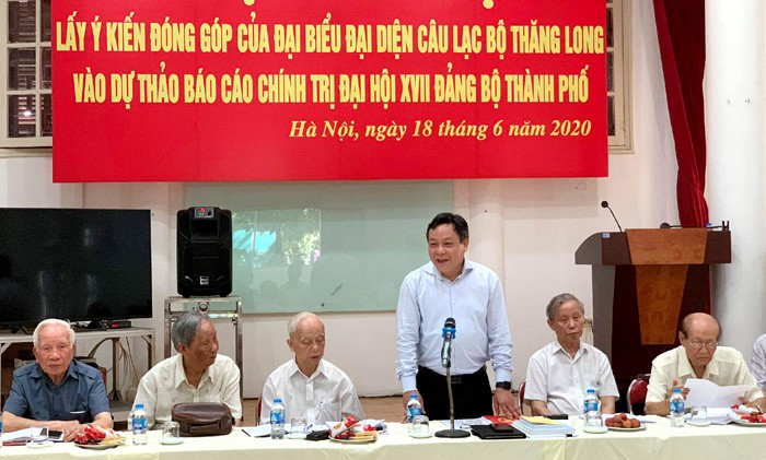 cuu can bo trung cao cap noi gi ve du thao van kien dai hoi cua ha noi hinh 1