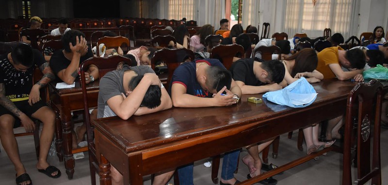 nong 24h: ra soat camera truy tim doi tuong cuop tiem vang o me tri hinh 4