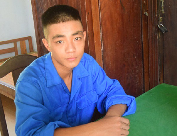 ten trom dung sung dien chong tra luc luong truy duoi hinh 1