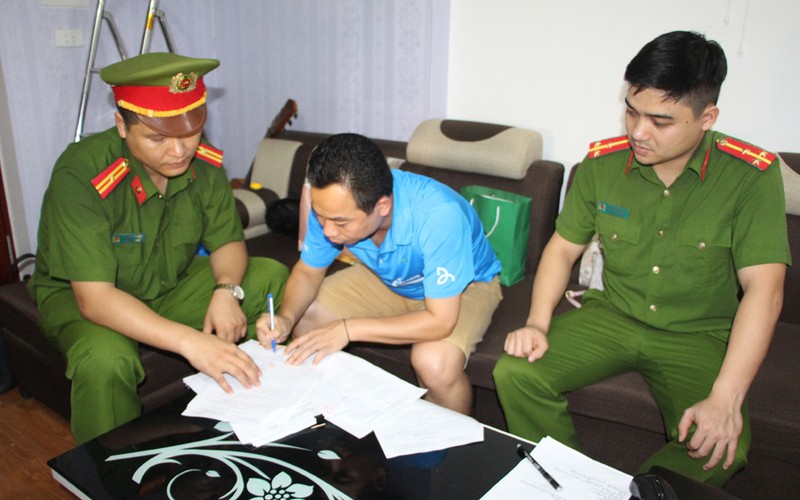bat mot can bo ban dan toc tinh nghe an de dieu tra hanh vi tham o hinh 1