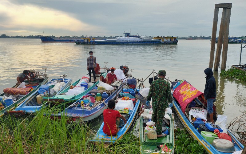 an giang: ngan chan hang tram doi tuong xuat, nhap canh trai phep  hinh 4