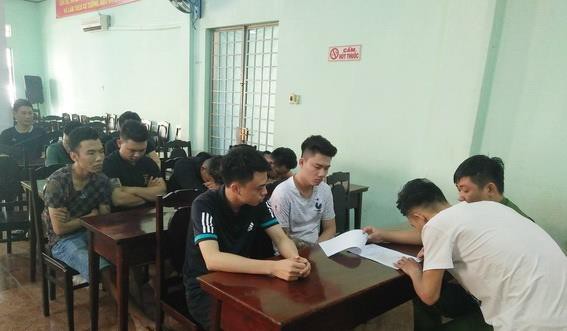 11 nguoi cho vay nang lai bi bat hinh 1