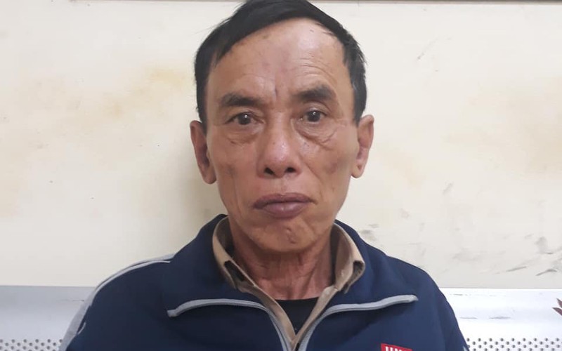 bat doi tuong 24 tien an, tien su trom iphone 7 cua nguoi cho do xang hinh 1