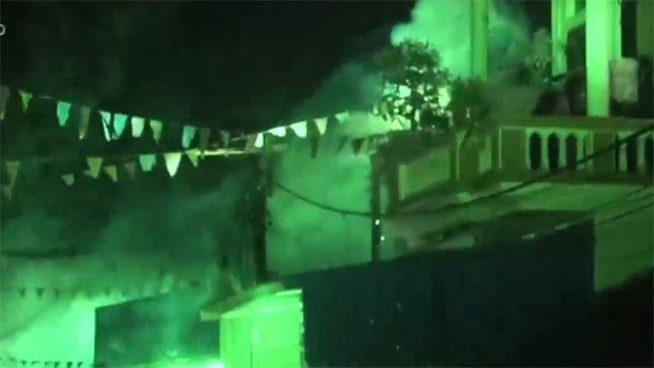 nong 24h: bo cong an giai thich ly do dua canh sat den dong tam vao sang som hinh 2