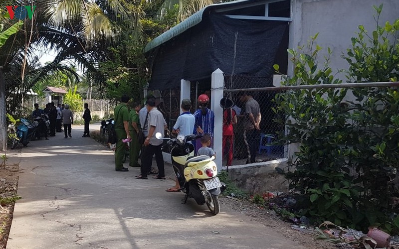 nong 24h: hai vo chong sa luoi khi mua ban ma tuy hinh 5