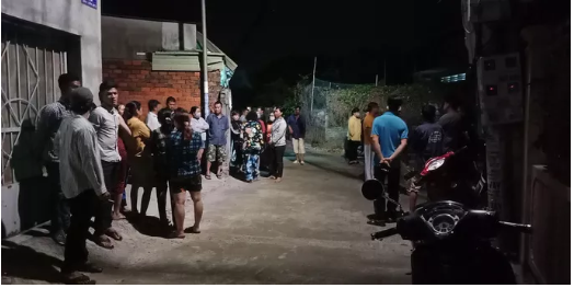 doi nam nu tu vong trong phong ngu hinh 2