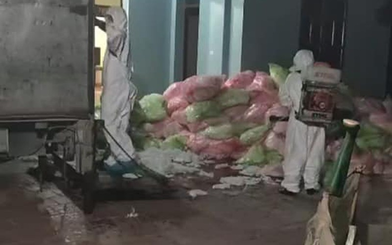 lam ro dong co thu gom hon 600kg khau trang y te qua su dung hinh 1