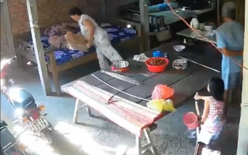 nguoc dai, chui boi bo me gia co the bi phat tu den 5 nam hinh 1