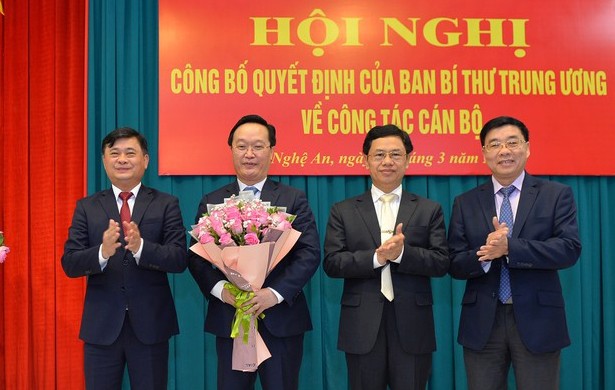 thu truong bo kh-dt nguyen duc trung lam pho bi thu tinh uy nghe an hinh 3