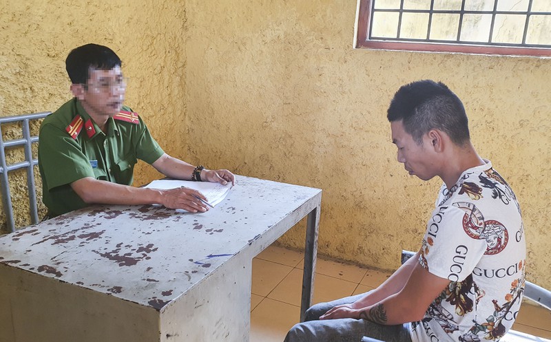 khoi to, bat tam giam doi tuong co hanh vi dam o tre em duoi 16 tuoi hinh 1