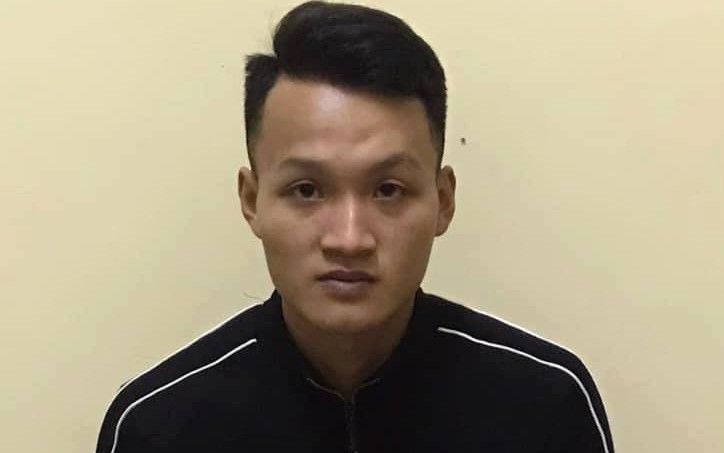 tam giu hinh su lai xe taxi hat canh sat giao thong len nap capo hinh 1