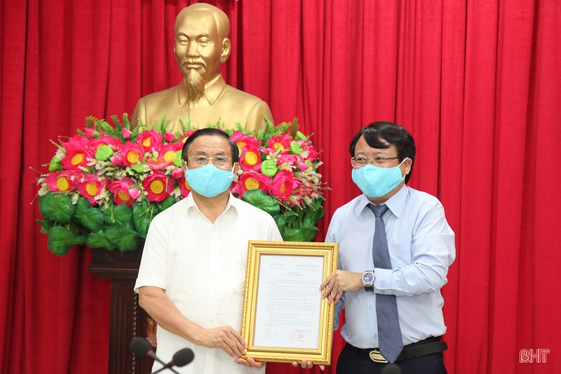 ong duong tat thang giu chuc bi thu thanh uy ha tinh hinh 2