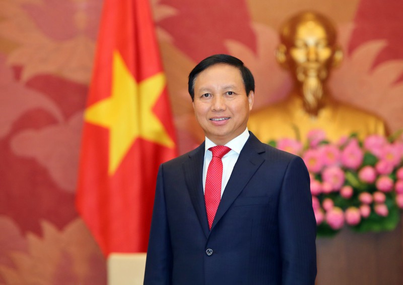 dai su ngo duc manh: dung tuong bac ho tai saint-peterburg cua nga hinh 1
