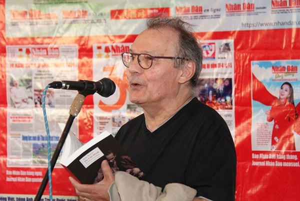 nha su hoc phap viet ve cuoc hanh trinh cua chu tich ho chi minh hinh 1