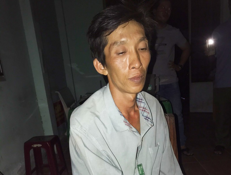 ngan tuoi nuoc nhiem man vao vuon buoi, em bi anh ruot sat hai hinh 1