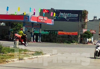 hon chien trong dem, mot thanh nien bi dam tu vong tai cho hinh 1