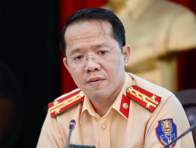 chong nguoi thi hanh cong vu khi tham gia giao thong ngay mot phuc tap hinh 2