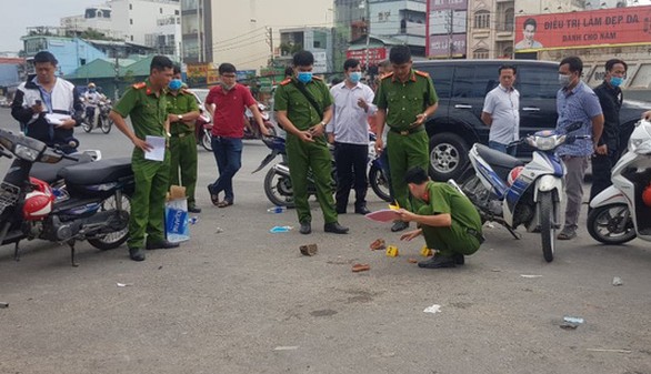 cong an truy bat nghi pham giet nguoi o cong ben xe an suong hinh 2