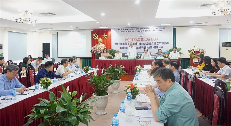 bao chi voi cong tac xay dung, chinh don dang  hinh 1