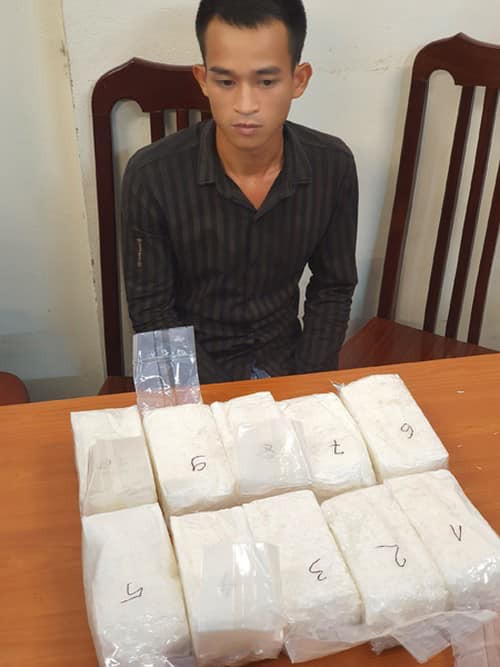 giau 10kg ma tuy da tren xe o to van chuyen ve ha noi hinh 1