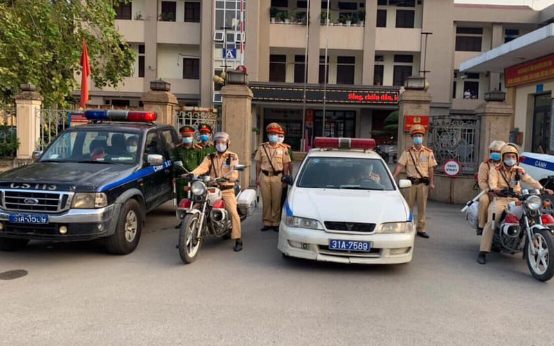 ha noi: phat hon 27 ty dong sau mot thang ra quan tong kiem tra phuong tien hinh 1