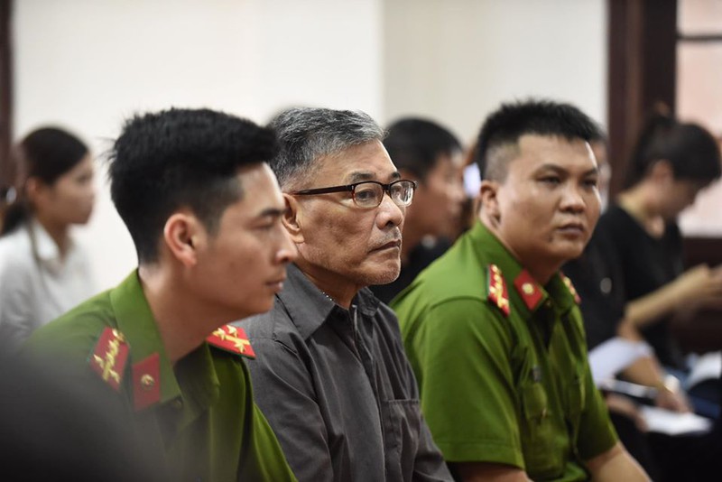 sat hai vo chong em gai: tam giam 5 thang moi biet ca hai tu vong hinh 1