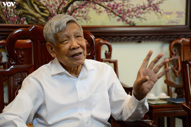 "dong chi le kha phieu da gop phan mo rong quan he doi ngoai cua dat nuoc" hinh 2
