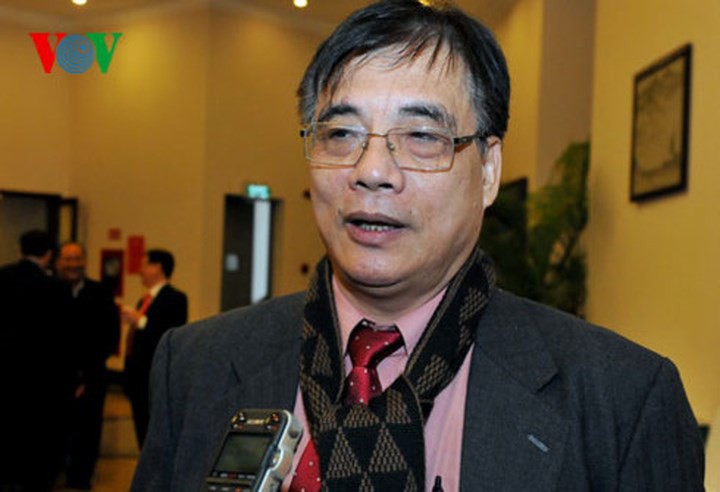 xay ga t3 tan son nhat: nen dau thau cong khai, khong chi dinh thau hinh 4