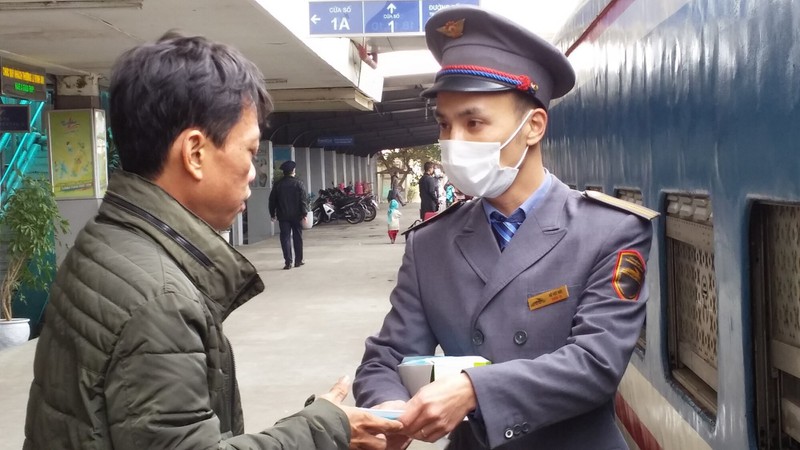 duong sat phai dung hoat dong vi thieu tien la "chua tung co tien le" hinh 1