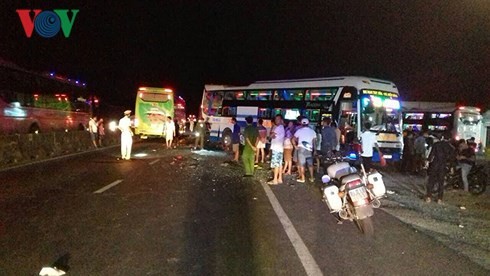 ha noi de xuat mo ben xe sau 0 gio: noi lo vang khach, an toan chay dem hinh 7