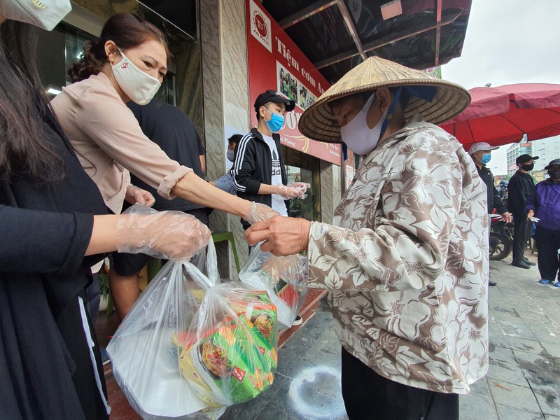 "mot mieng khi doi bang mot goi khi no" hinh 1